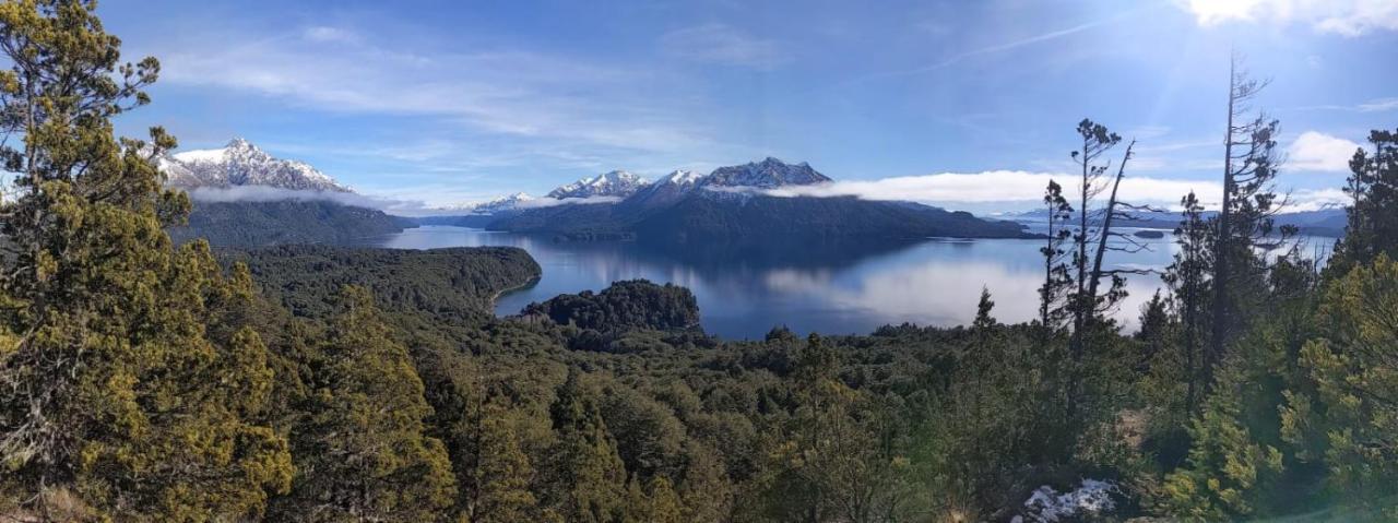 Citizen Kane Lodge - Hospedaje Gourmet San Carlos de Bariloche Ngoại thất bức ảnh