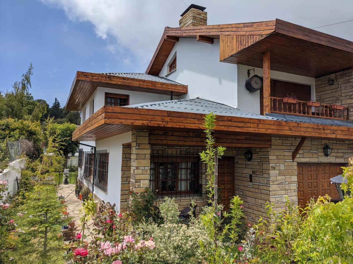Citizen Kane Lodge - Hospedaje Gourmet San Carlos de Bariloche Ngoại thất bức ảnh